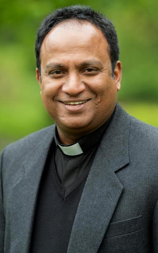 Pfarrvikar Dr. Sabu Madathikunnel
